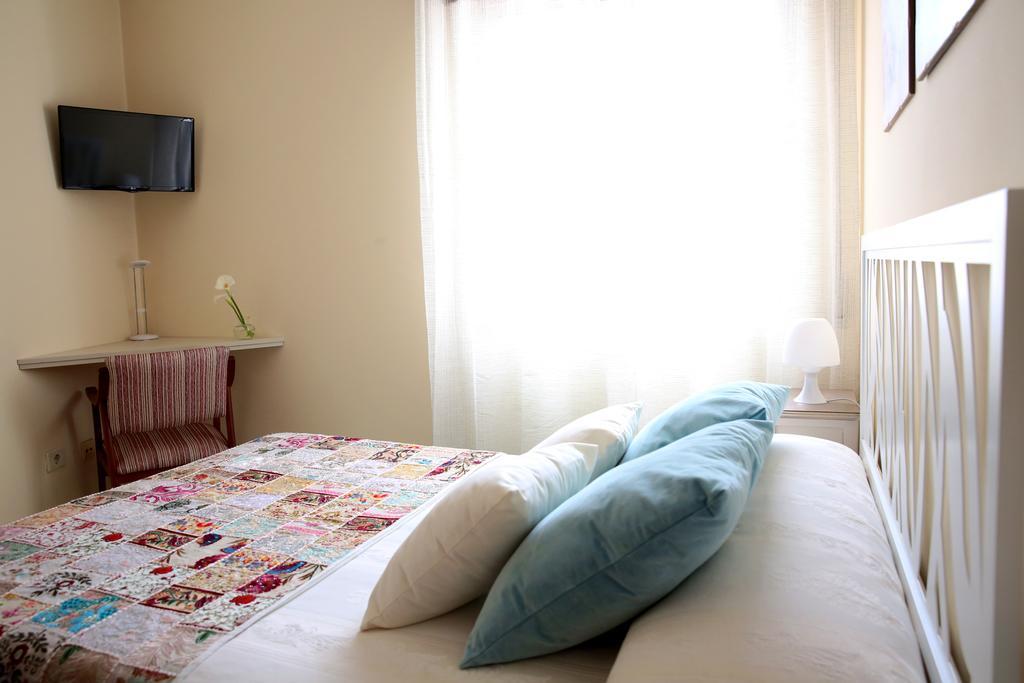 Habitaciones Castelao 오그로브 외부 사진